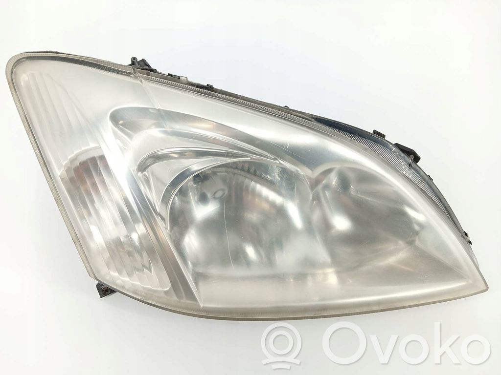 Toyota Corolla E110 Headlight/headlamp 