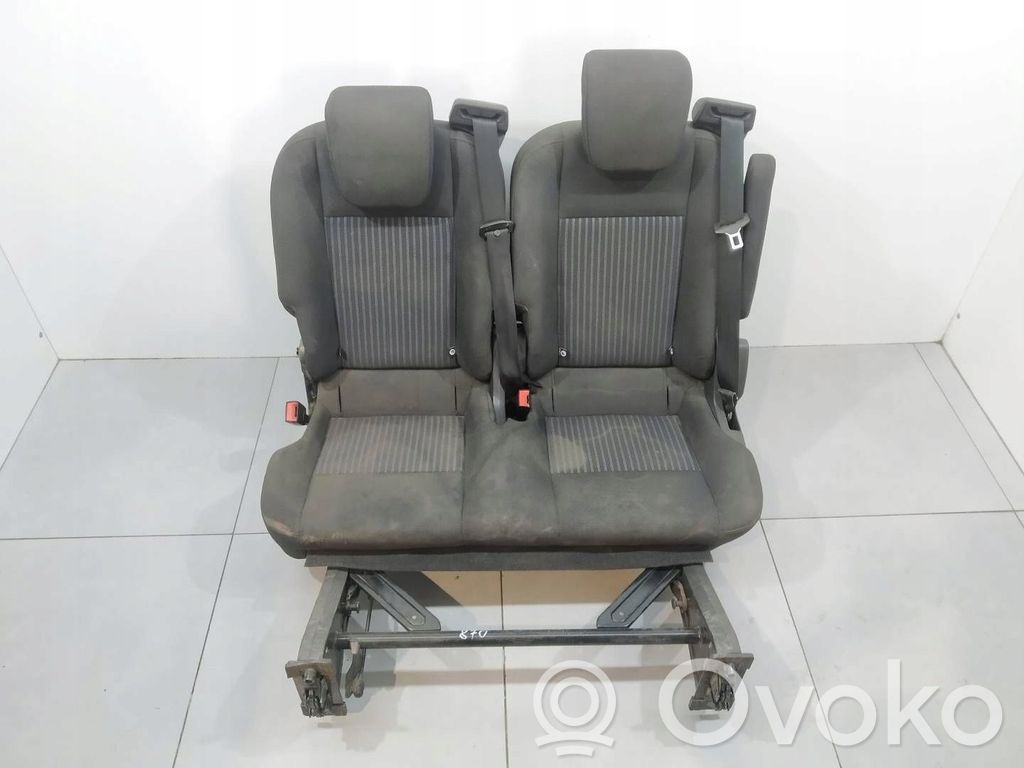 Seat set