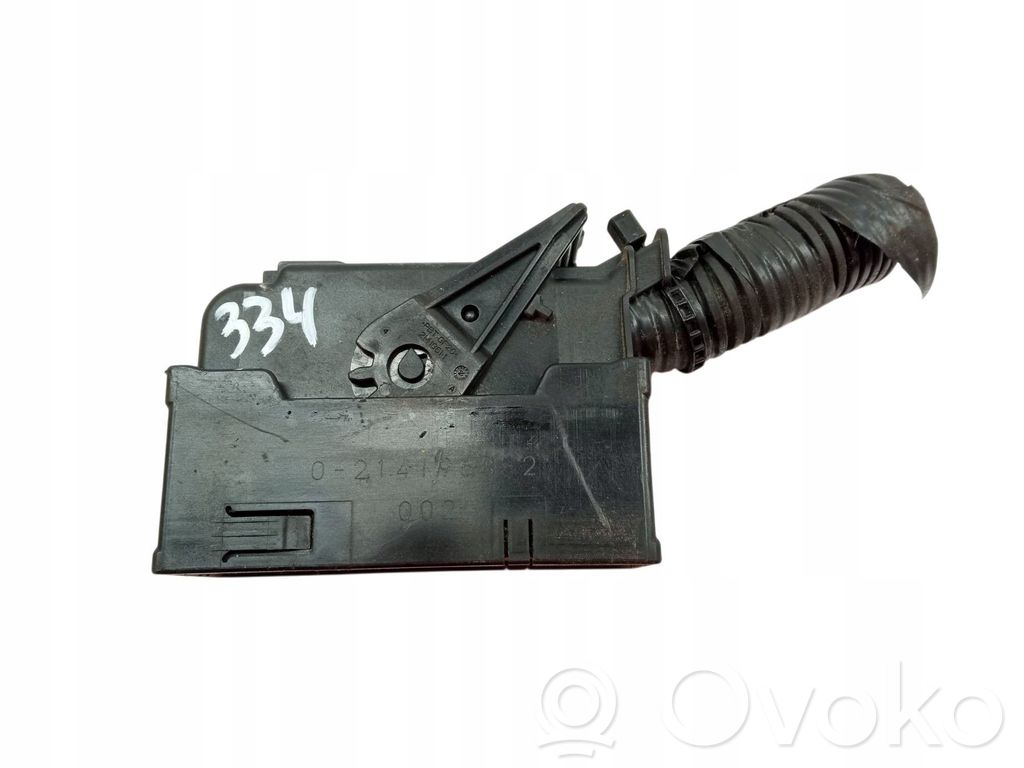ABS-moduulin liittimen pistoke   E1GC2C405BK,F2GC2C219BK