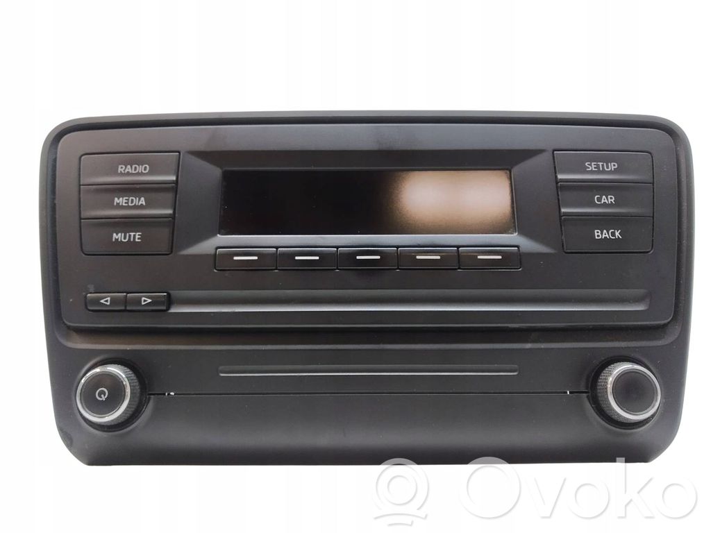 Skoda Octavia Mk3 (5E) Panel / Radioodtwarzacz CD/DVD/GPS 