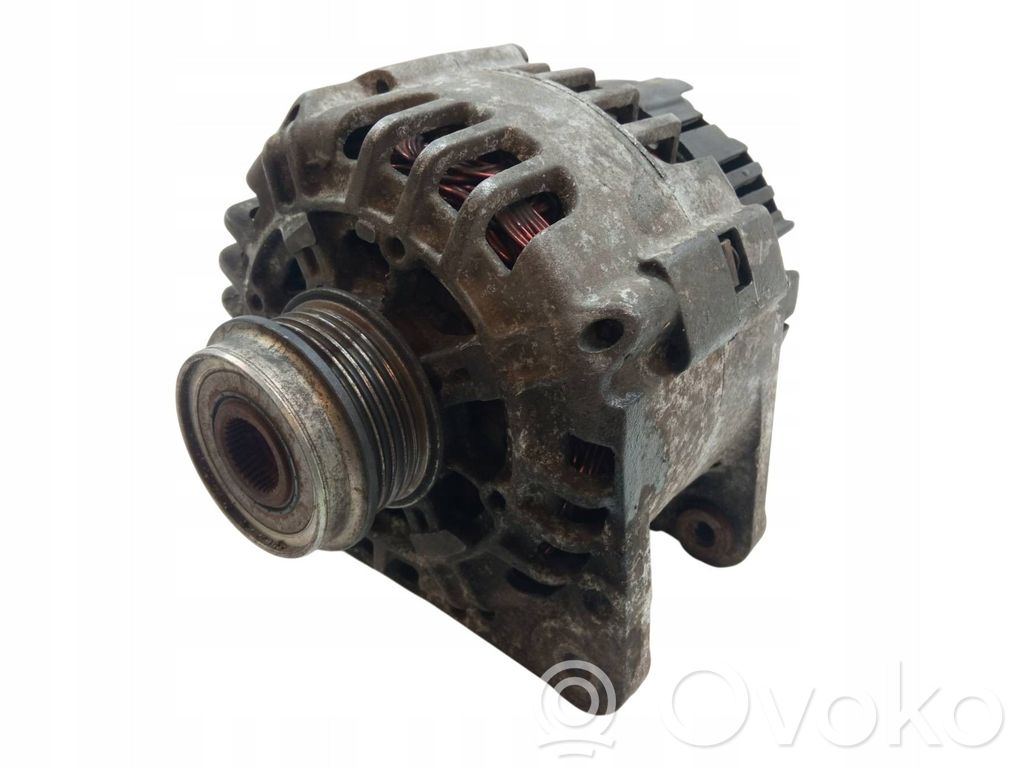 Volkswagen PASSAT B5.5 Lichtmaschine 