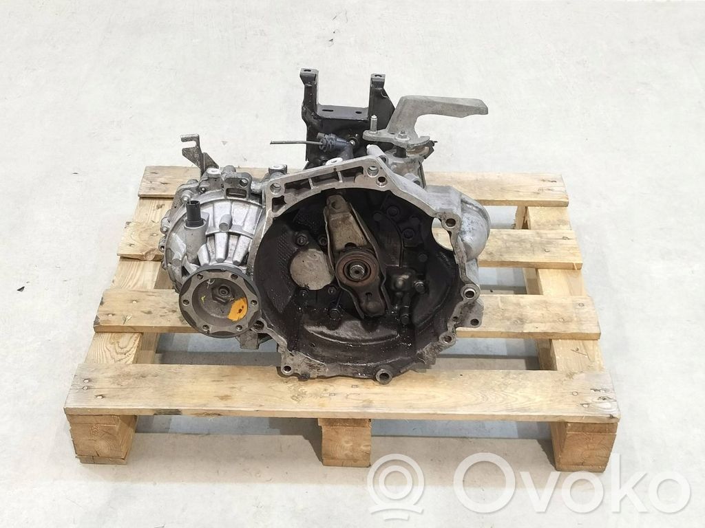 Volkswagen Polo IV 9N3 Mechaninė 5 pavarų dėžė 