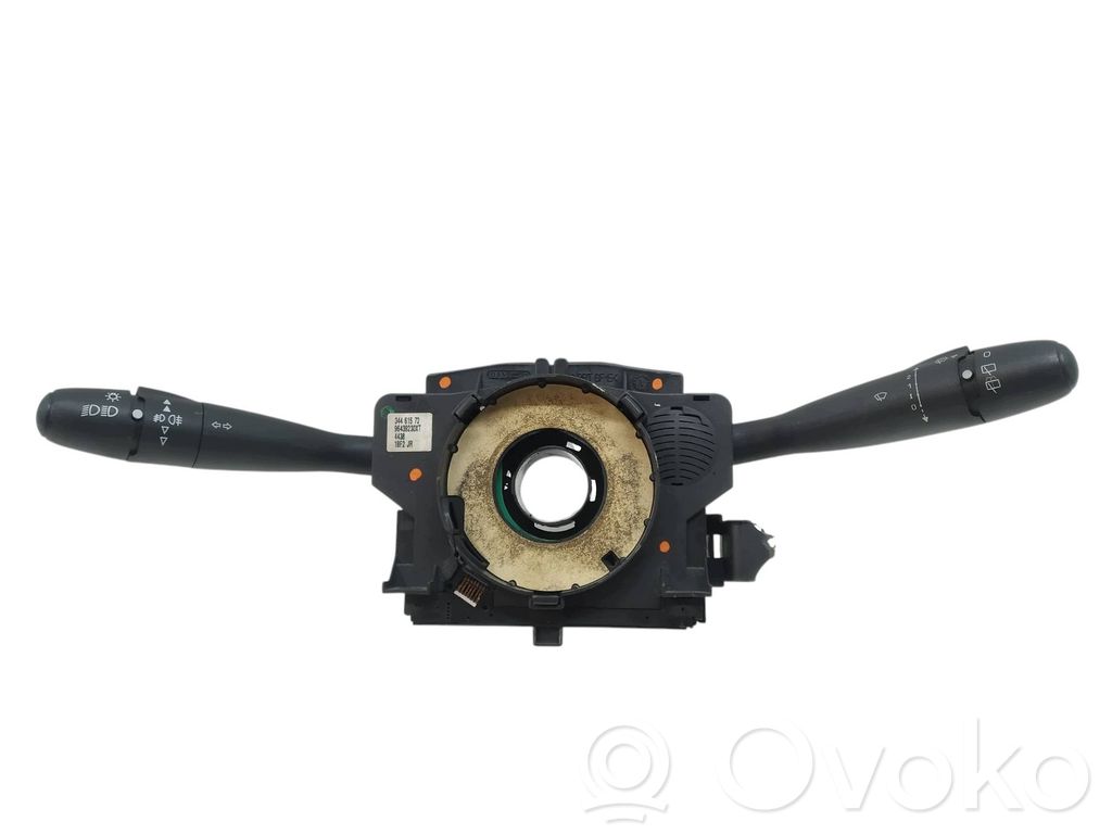 Peugeot 307 Interruptor/palanca de limpiador de luz de giro
