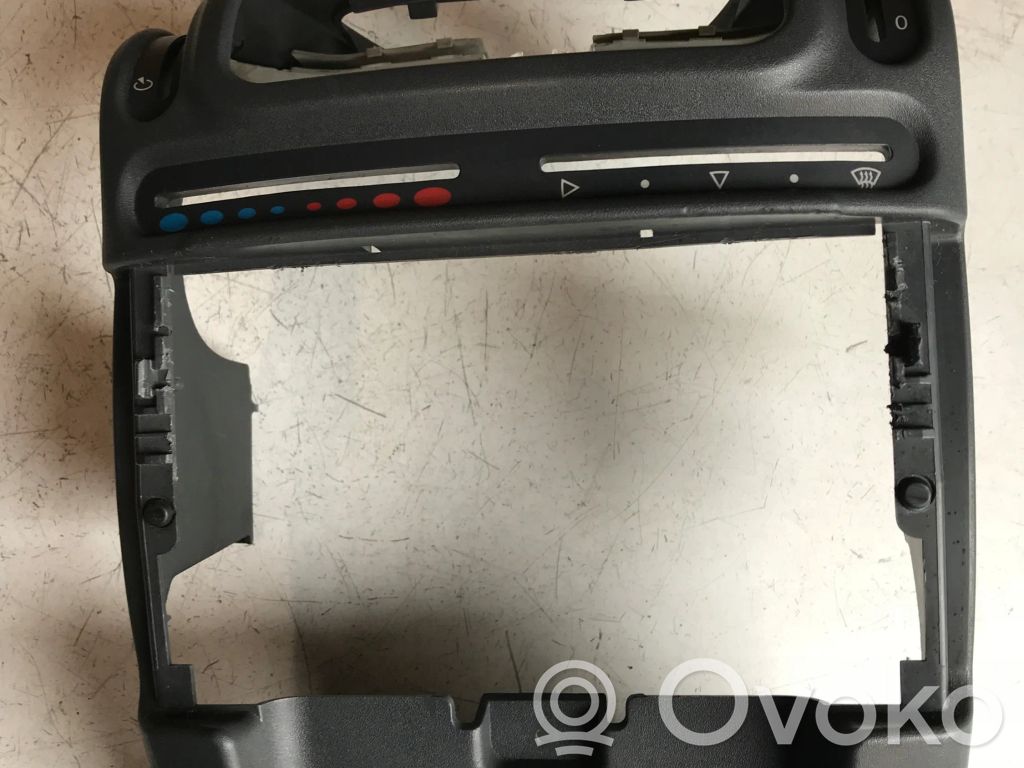 Smart ForTwo I MC01 Panneau de garniture console centrale 