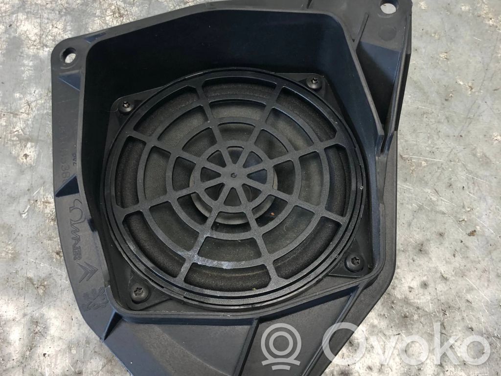 Citroen C3 Takaoven kaiutin 