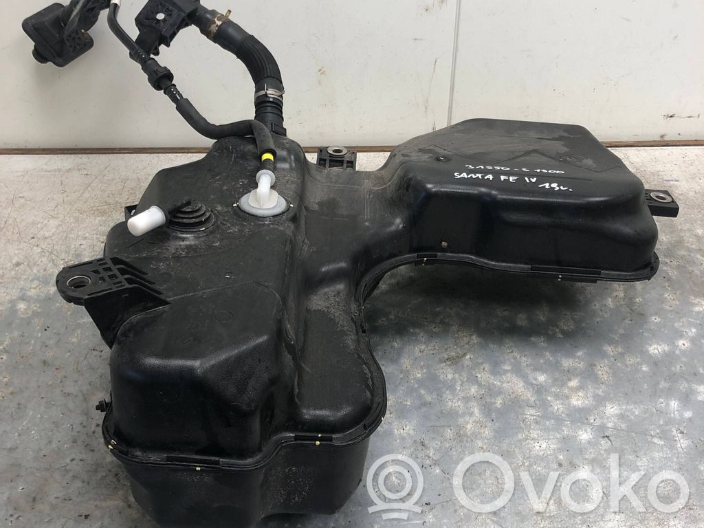 Hyundai Santa Fe Zbiornik płynu AdBlue 