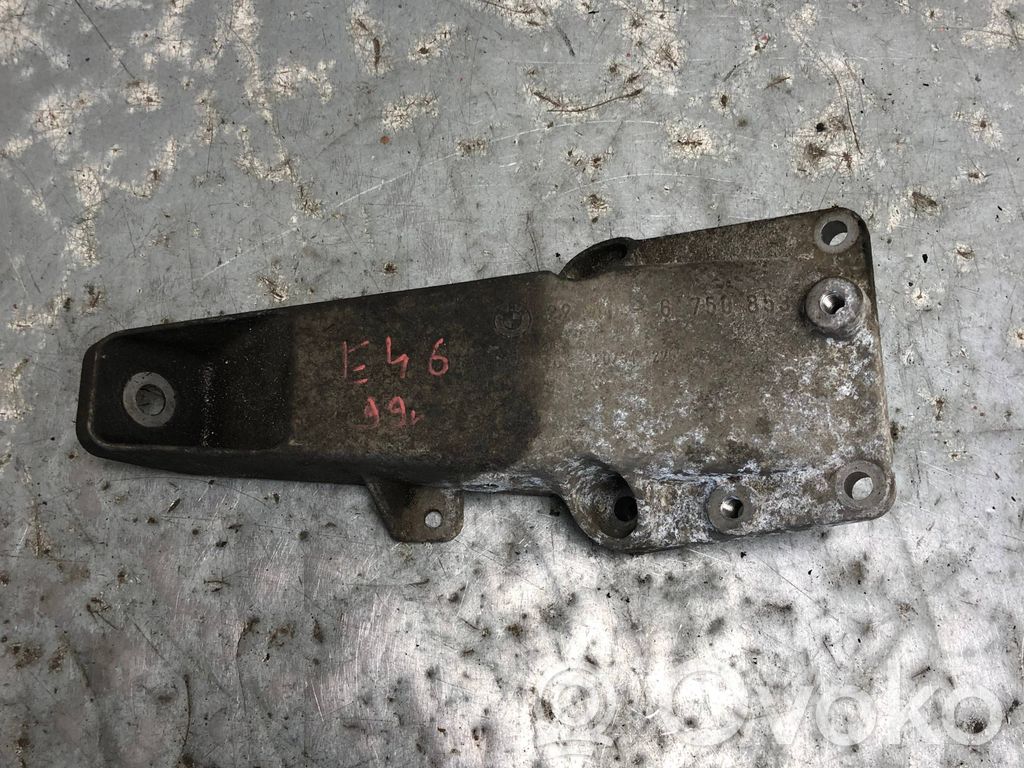 BMW 3 E46 Engine mounting bracket 