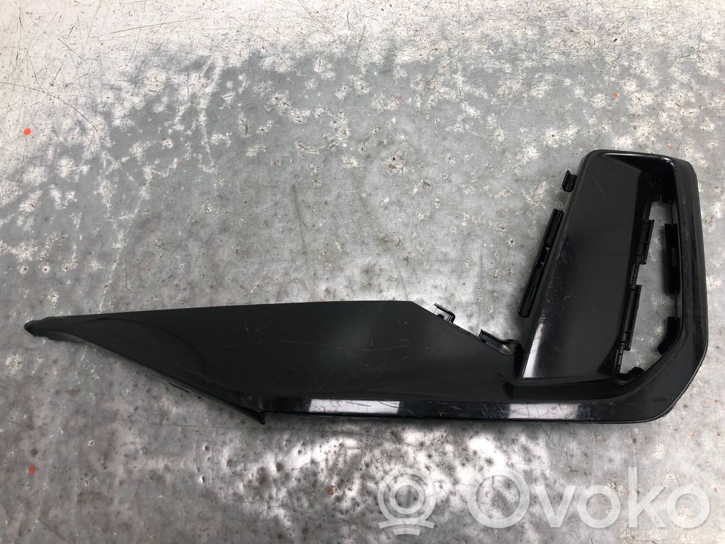 Audi Q6 e-tron Front bumper lower grill 