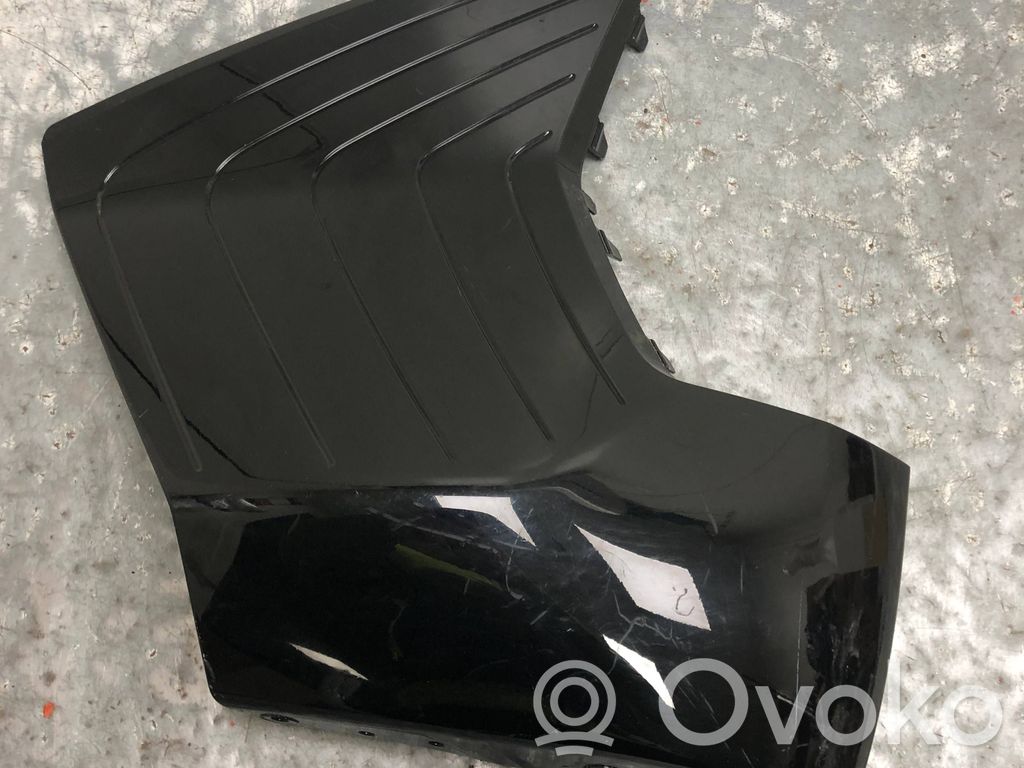 BMW iX Grotelės apatinės (trijų dalių) 