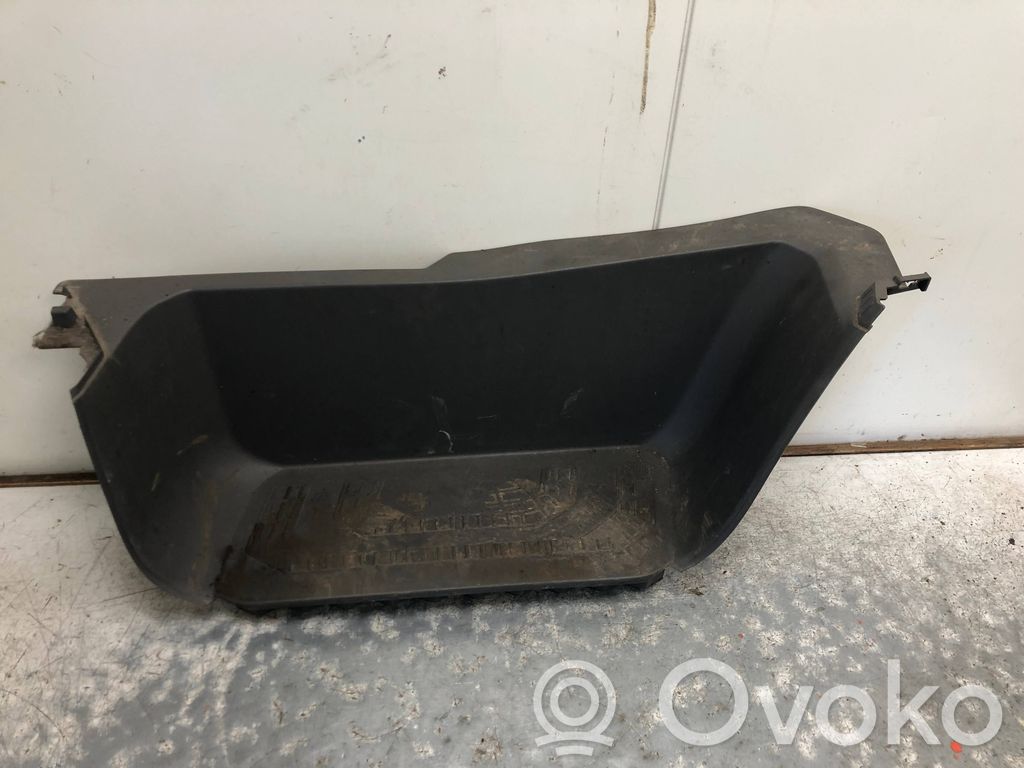 Volkswagen Crafter Moldura protectora del borde delantero 