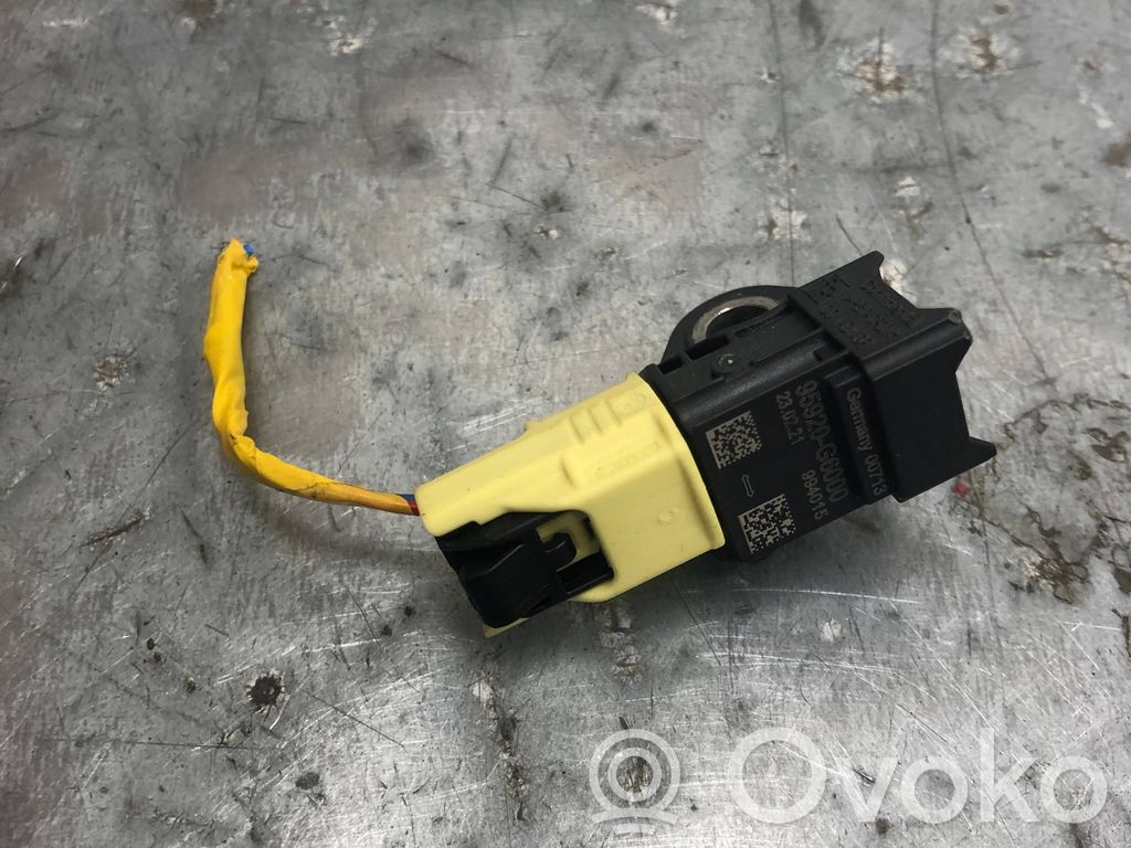 KIA Picanto Airbag deployment crash/impact sensor 