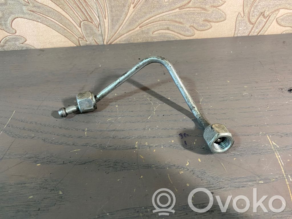 Renault Scenic III -  Grand scenic III Fuel injector supply line/pipe 