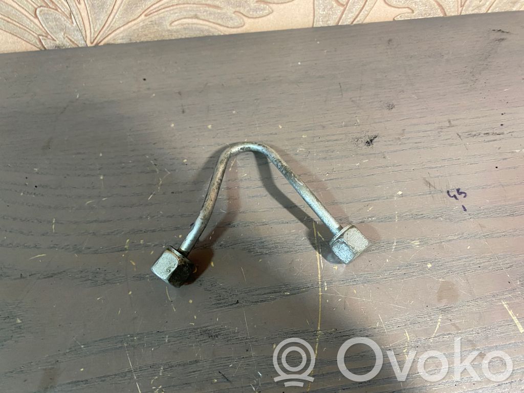Renault Scenic III -  Grand scenic III Fuel injector supply line/pipe 