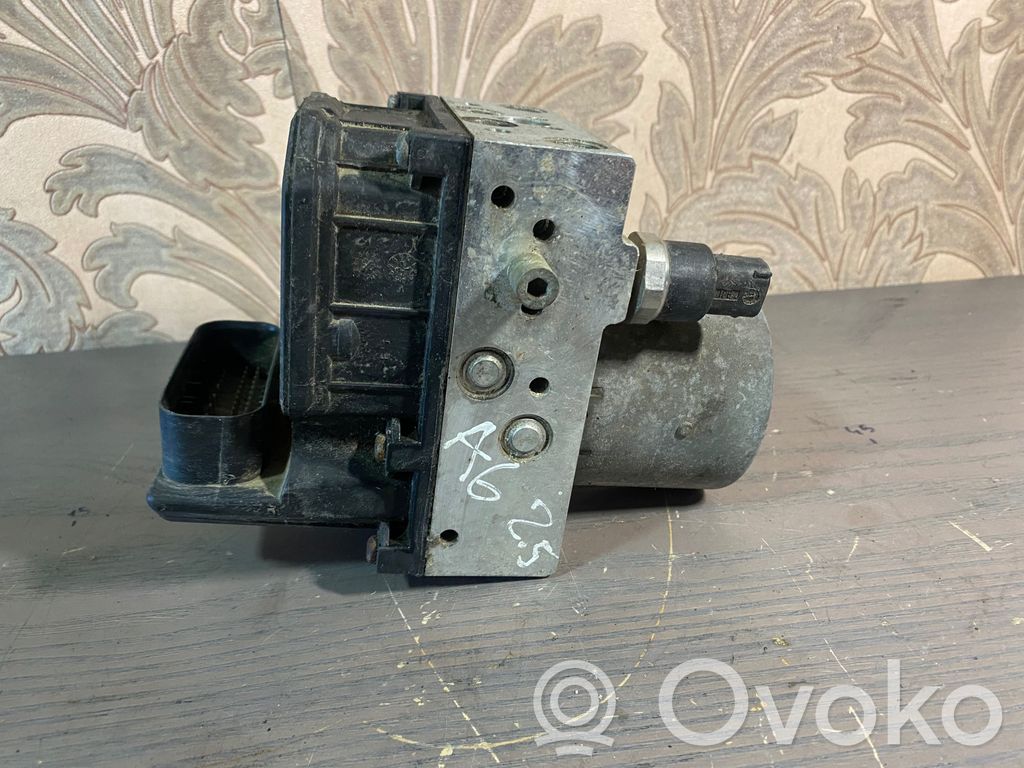 Volkswagen PASSAT B5.5 ABS Pump 