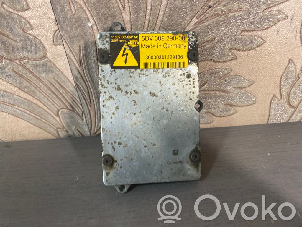 Mercedes-Benz E W211 Headlight ballast module Xenon 