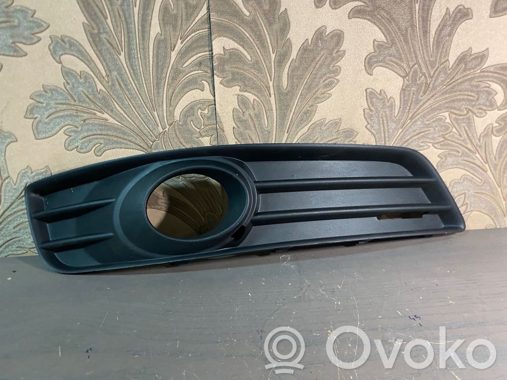 Audi A3 S3 8P Etusumuvalon ritilä 