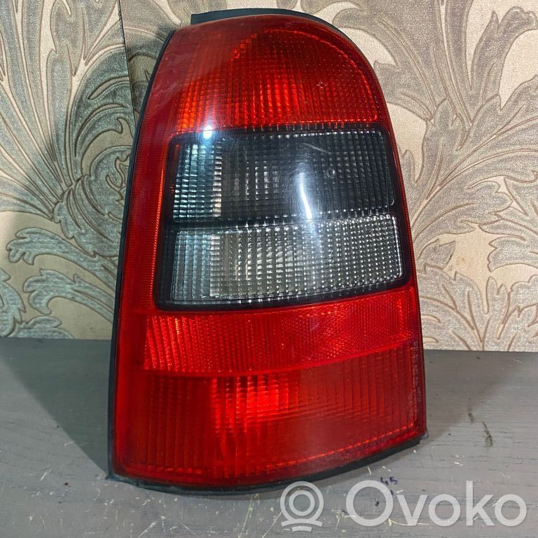 Opel Vectra B Galinis žibintas kėbule 