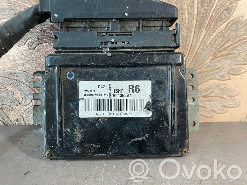 Chevrolet Rezzo Engine control unit/module 