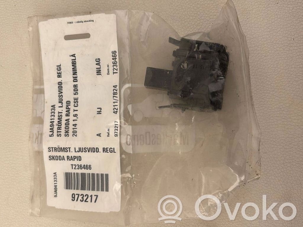 Skoda Rapid (NH) Comutator control nivel faruri 
