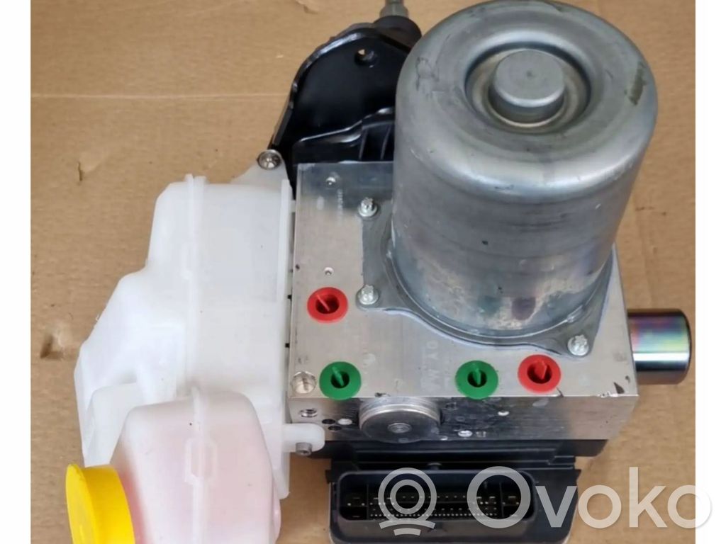 Audi A4 S4 B9 8W ABS-pumppu 