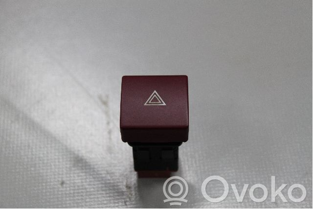 Hazard light switch   96583113