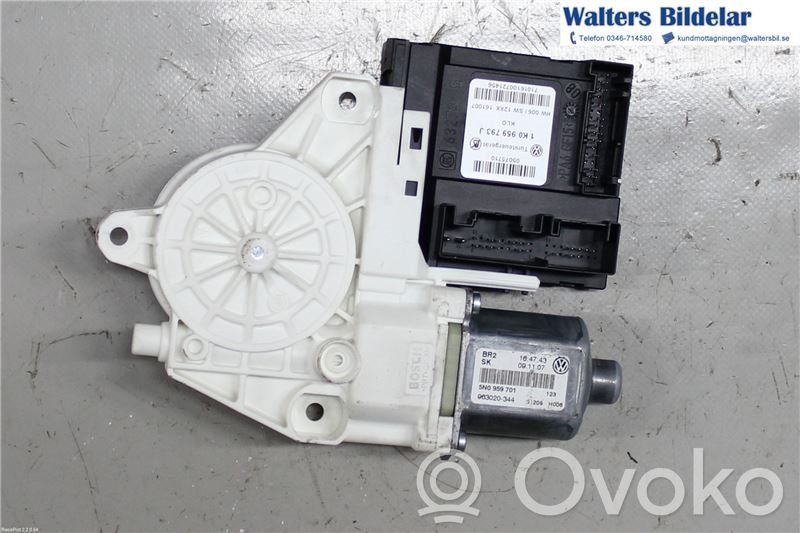 Volkswagen Tiguan Silnik regulatora szyby drzwi przednich 