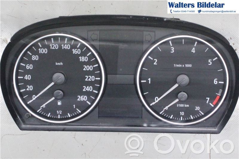 Speedometer (instrument cluster)   697465101,697465101