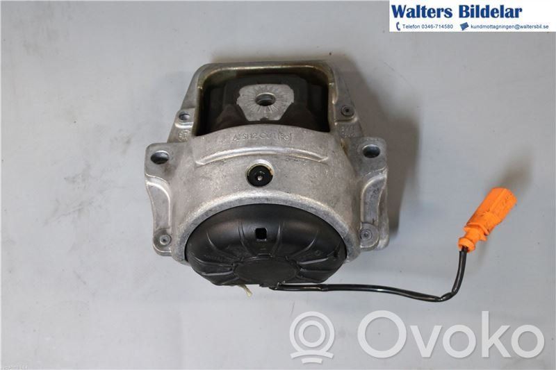 Engine mounting bracket   8R0199381,8R0199381