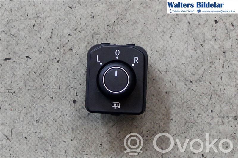 Volkswagen PASSAT B8 Interruptor del espejo lateral 