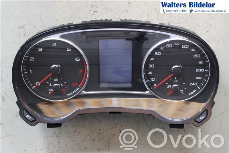 Audi A1 Speedometer (instrument cluster) 