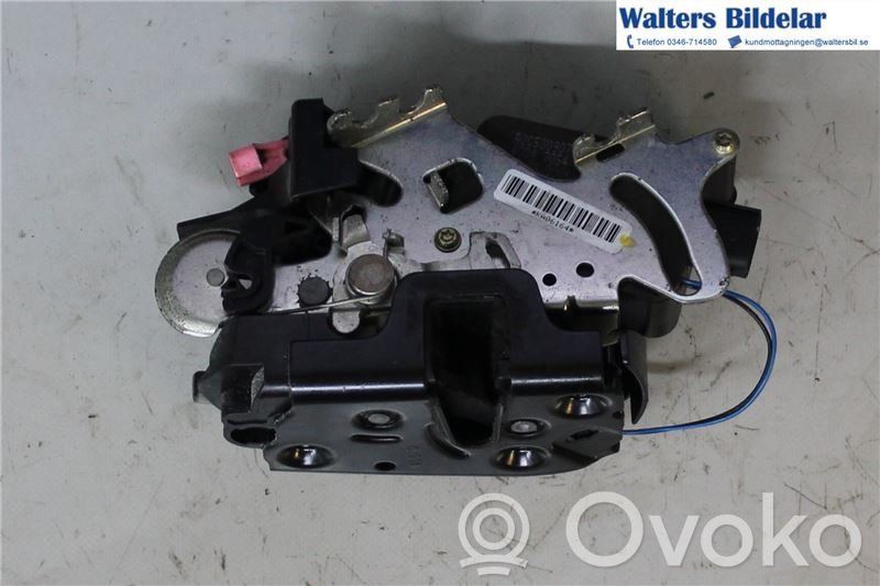 Mercedes-Benz Vito Viano W639 Zamek drzwi przednich 