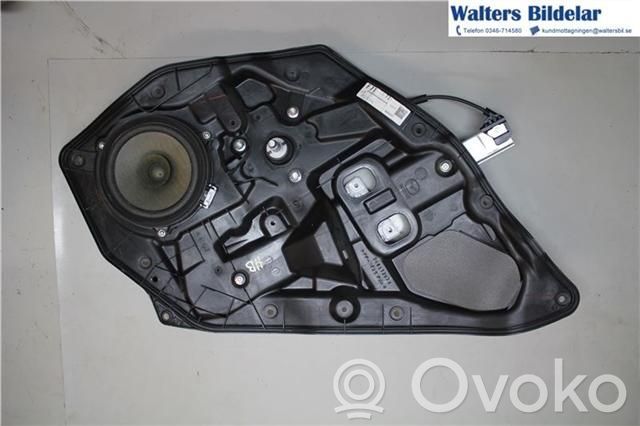 Mazda 2 Mecanismo para subir la puerta delantera sin motor 