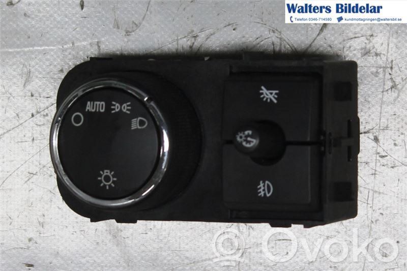 Interruptor de luz   15926099B70631794,15926099B70631794