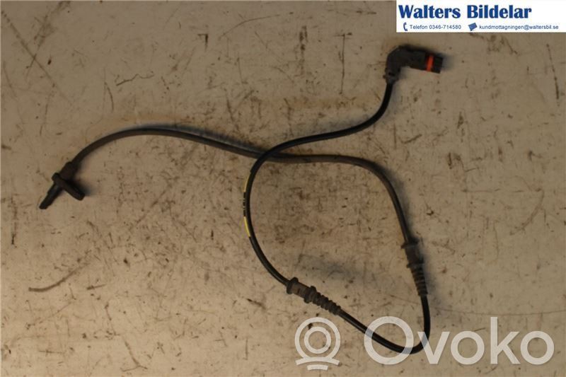 Mercedes-Benz E W212 ABS Sensor 