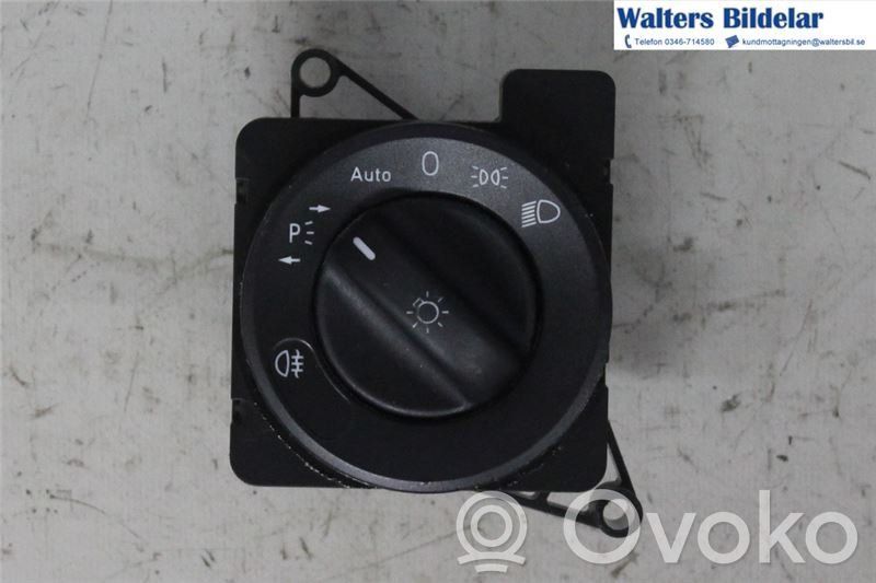 Mercedes-Benz Sprinter W906 Interruptor de luz 