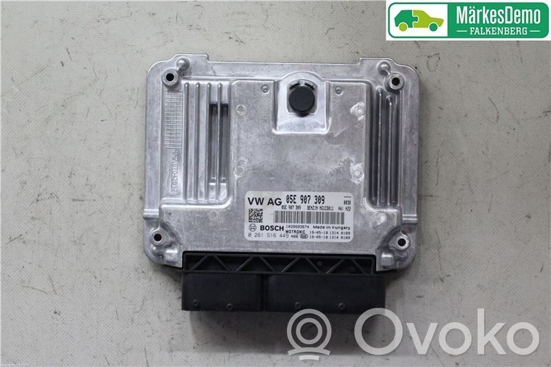 Skoda Karoq Unidad de control/módulo de la inyección 
