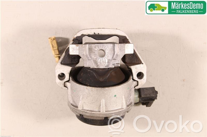 Engine mount bracket   4G0199381NE,4G0199381NE,4G0199381NE