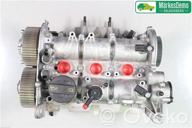 Volkswagen Polo VI Engine head 