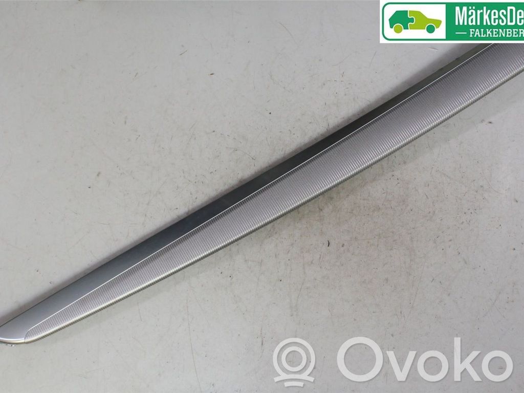 BMW 5 F10 F11 Listwa tapicerki drzwi przednich 