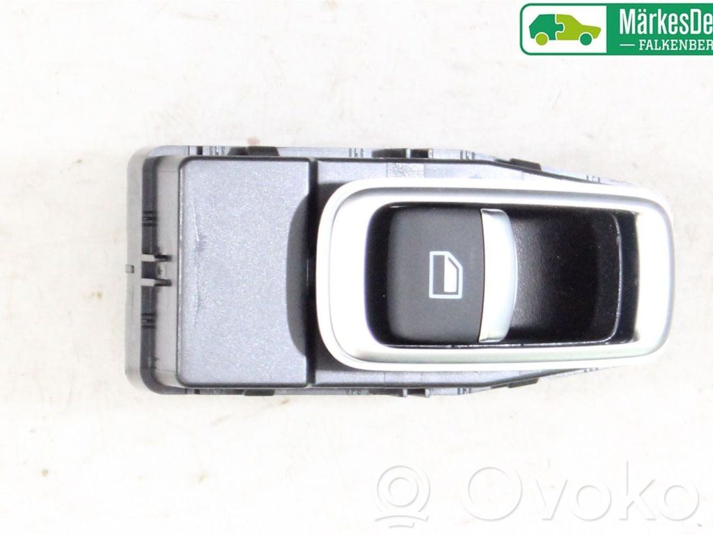 Electric window control switch   10479300,10479300,10479300