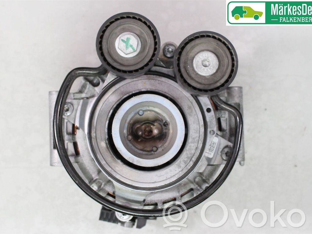 Audi A4 S4 B9 8W Generaattori/laturi