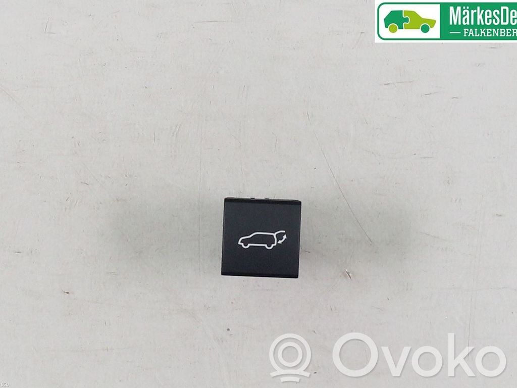 Tailgate/boot open switch button   8496602010,F783,F783
