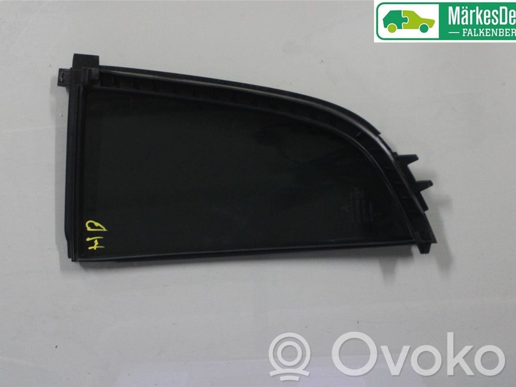 Mitsubishi L200 Ventanilla de ventilación de la puerta trasera 