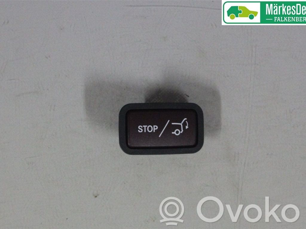 Mercedes-Benz C W205 Bouton interrupteur ouverture du coffre
