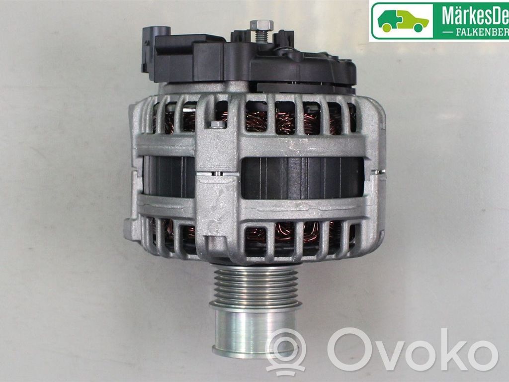 Volkswagen Golf VIII Generatore/alternatore