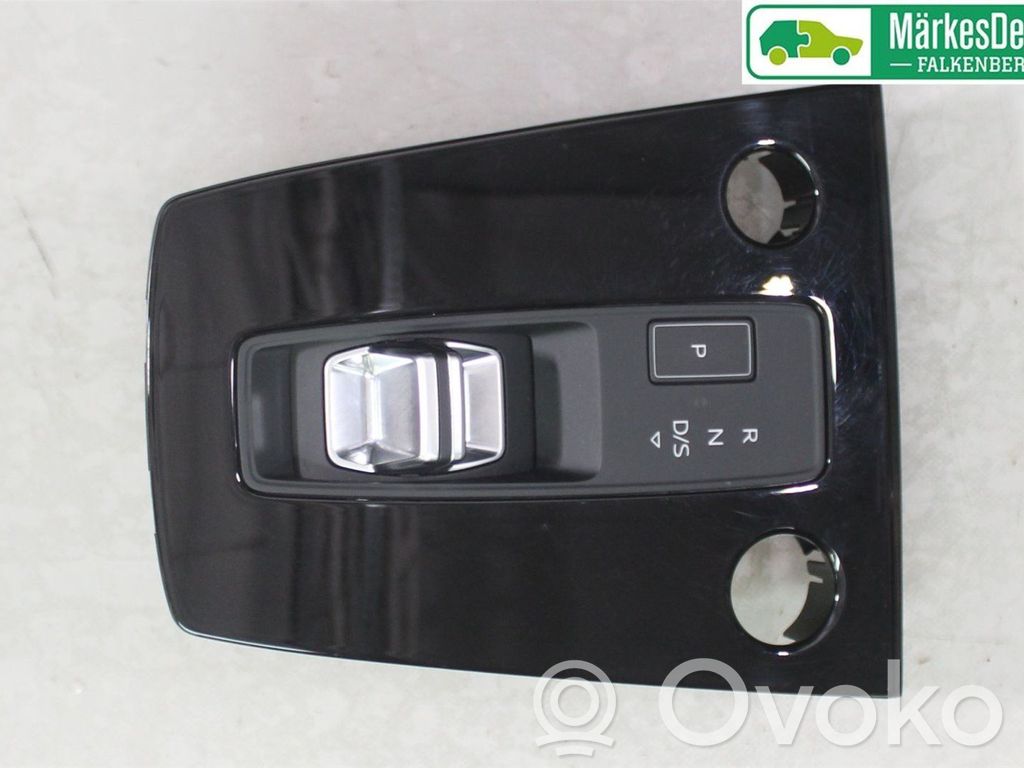 Audi A3 8Y Gear shifter/selector 