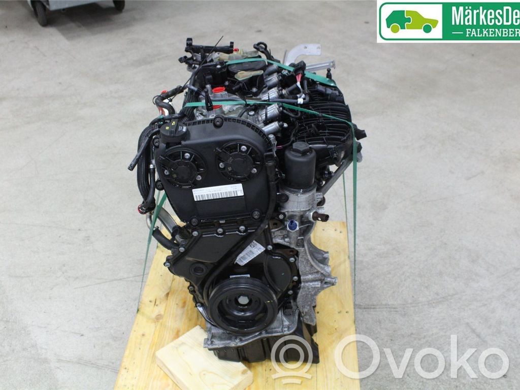 Audi A4 S4 B9 8W Motor 