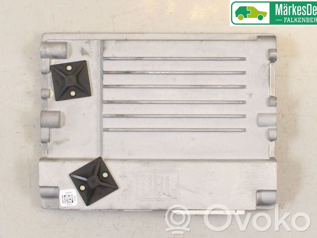 Toyota RAV 4 (XA50) Amplificatore