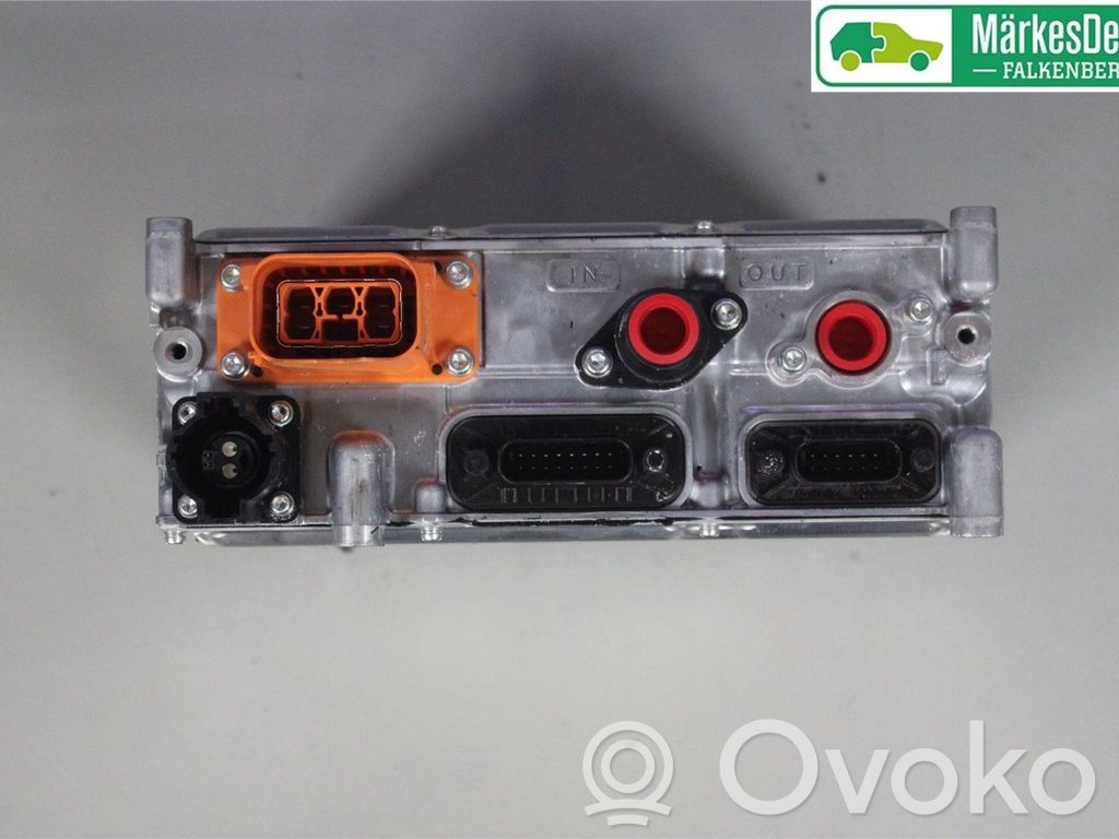 Mercedes-Benz C W205 Convertisseur / inversion de tension inverseur