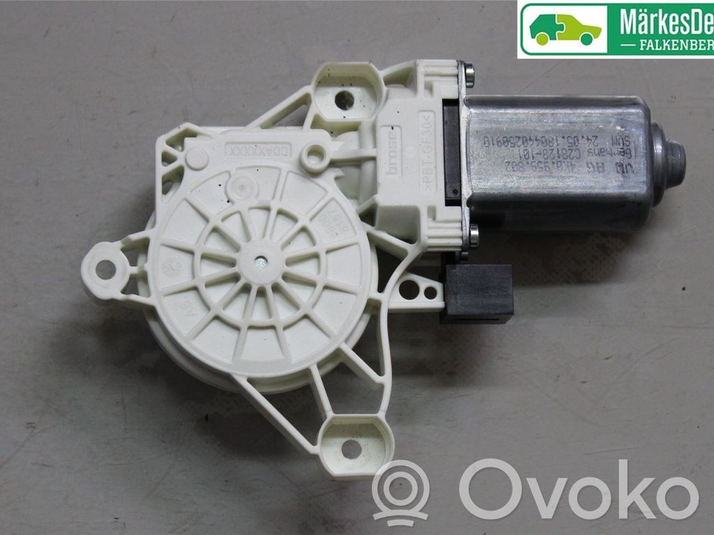 Volkswagen Touareg III Motor macara geam ușă spate 